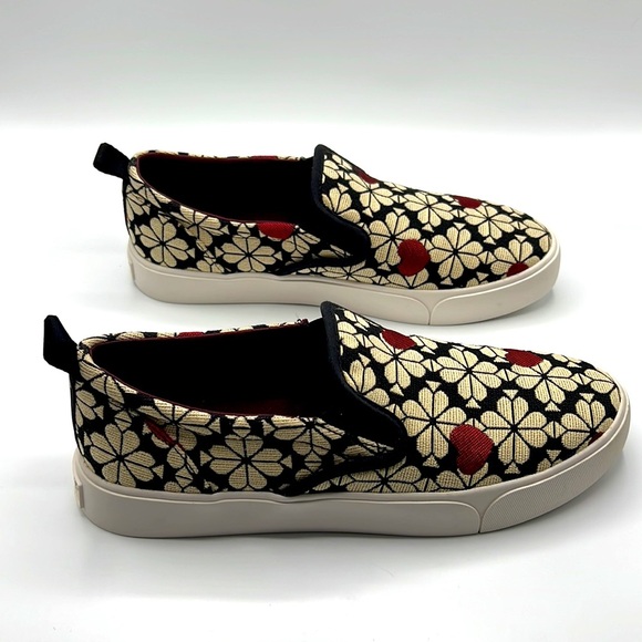 Kate Spade sneakers in excellent condition looks like brand new size 9B - Picture 3 of 11
